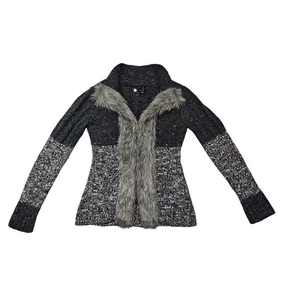 BKE Boutique Womens Large 2-tone Knit Cardigan With Faux Fur Trim - Picture 2 of 6